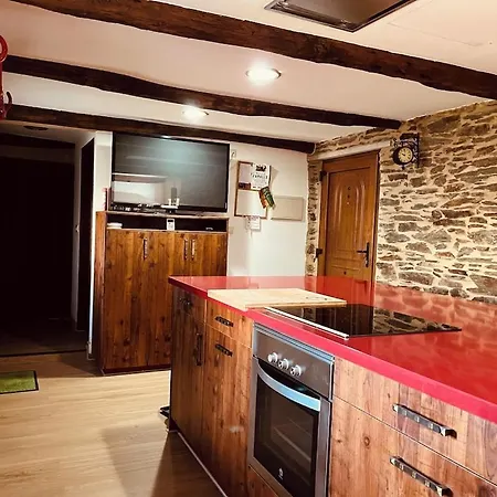 Entre Santiago Compostela Y La Coruna